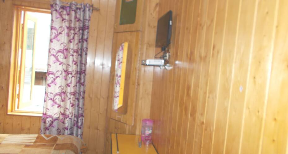 Hotel Kohinoor, Pahalgam 3